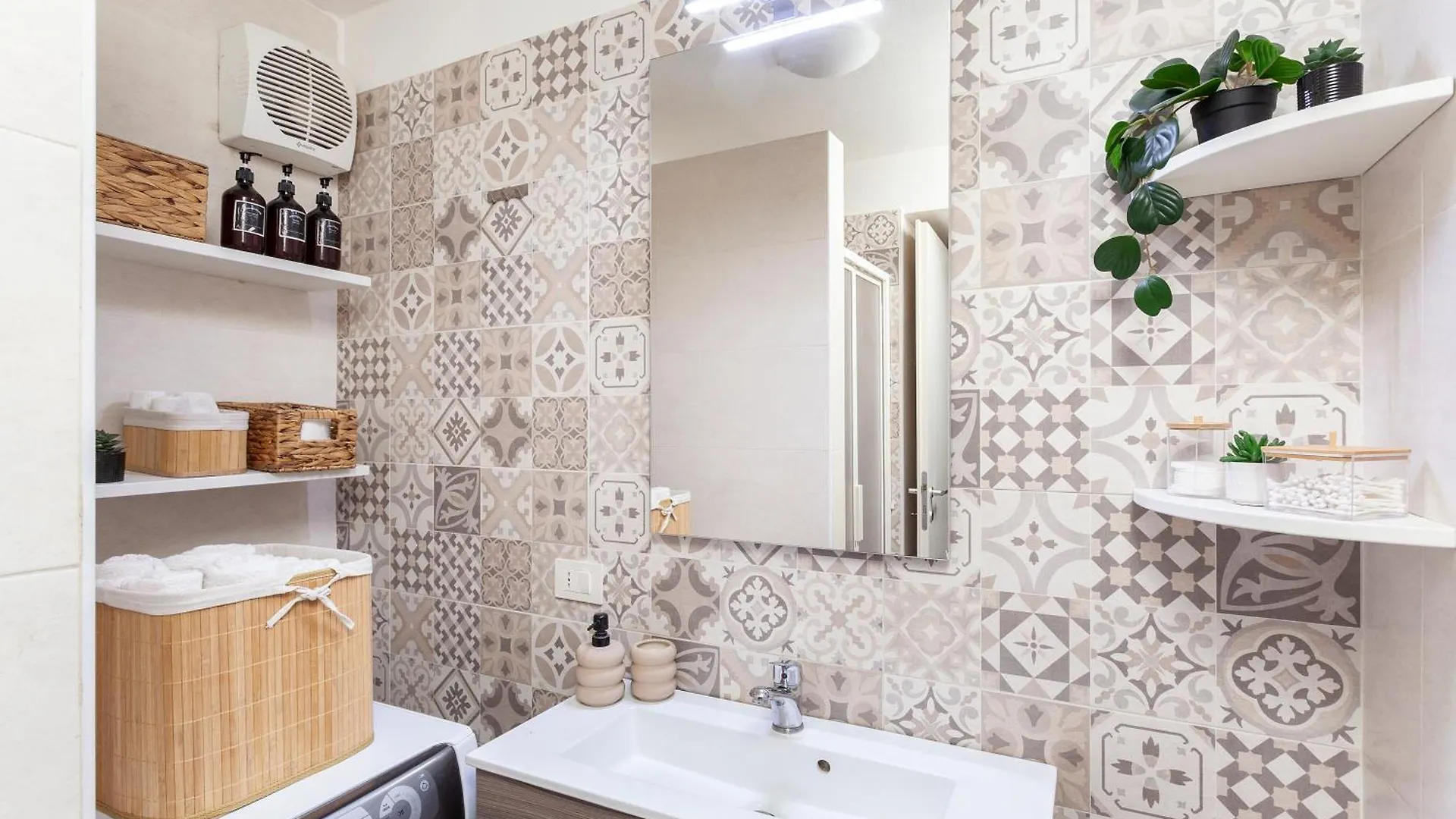Reginamilanobnb In Porta Romana Apartment Mailand